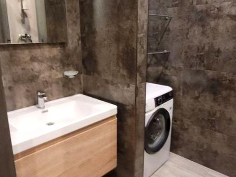 квартира за адресою Левка Лук'яненка вул. (Маршала Тимошенка), 21/19