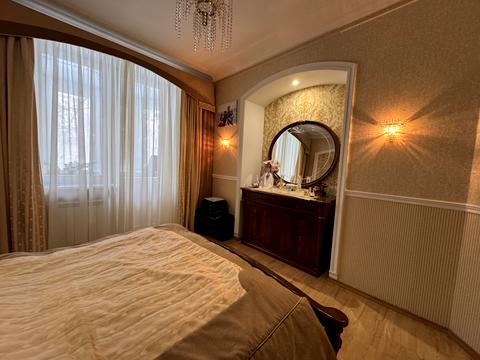 квартира за адресою Джона Маккейна вул. (Івана Кудрі), 37