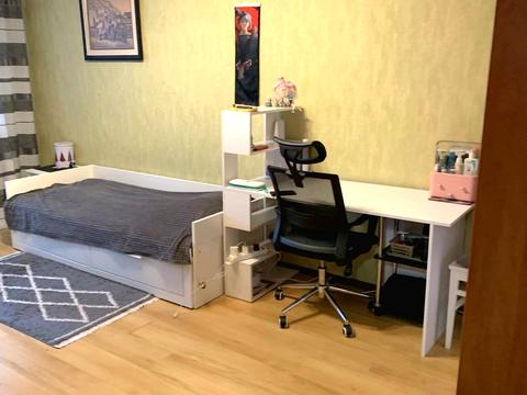 квартира за адресою Олександра Махова вул. (Жолудєва), 4-В