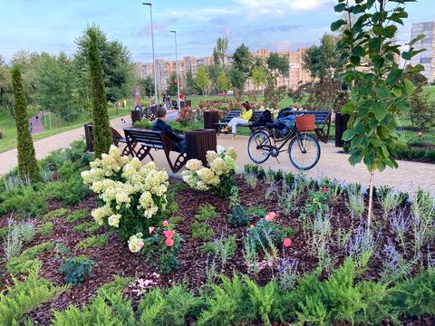 квартира за адресою Романа Шухевича просп. (Генерала Ватутіна), 4-Б