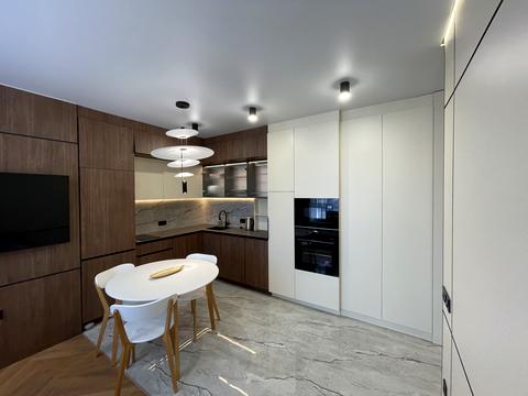 квартира за адресою Київ, Салютна вул., 2к24