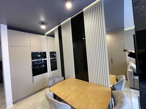 квартира за адресою Салютна вул., 2к20