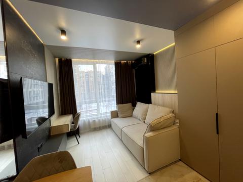 квартира за адресою Салютна вул., 2к20