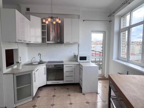 квартира за адресою Київ, Антоновича вул. (Горького), 72