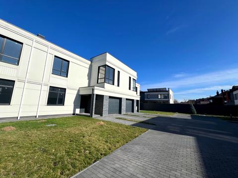 дом по адресу Вишнёвая ул.