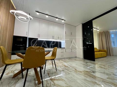 квартира за адресою Андрія Верхогляда вул. (Михайла Драгомирова), 14-А