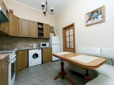 квартира за адресою Басейна вул., 3