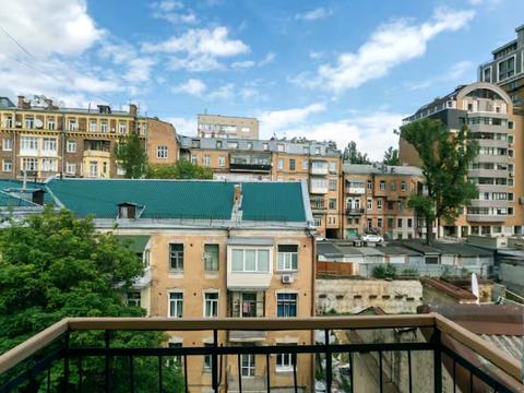 квартира за адресою Басейна вул., 3