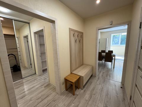 квартира за адресою Анни Ахматової вул., 24