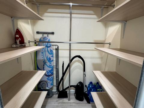 квартира за адресою Анни Ахматової вул., 24