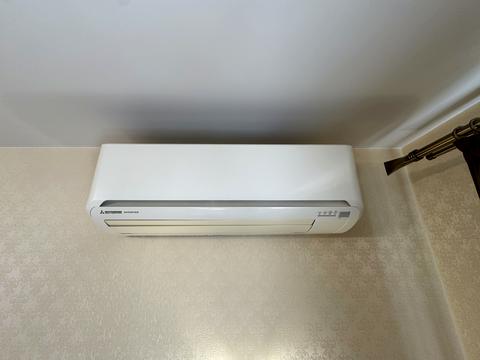 квартира за адресою Анни Ахматової вул., 24