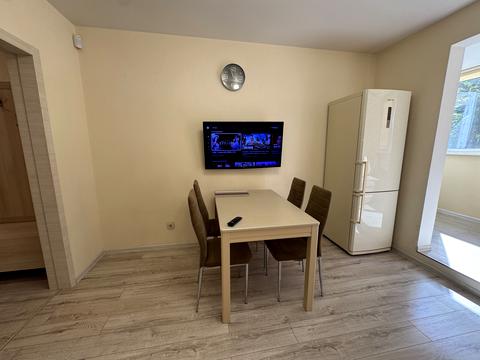 квартира за адресою Анни Ахматової вул., 24