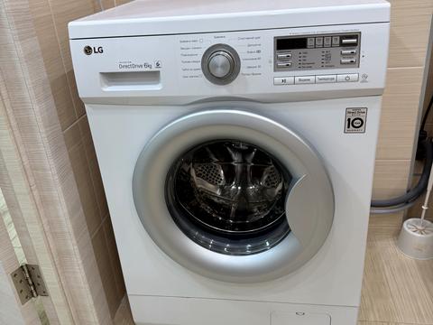 квартира за адресою Анни Ахматової вул., 24