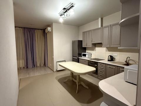 квартира за адресою Дарницький бульв., 8-Б