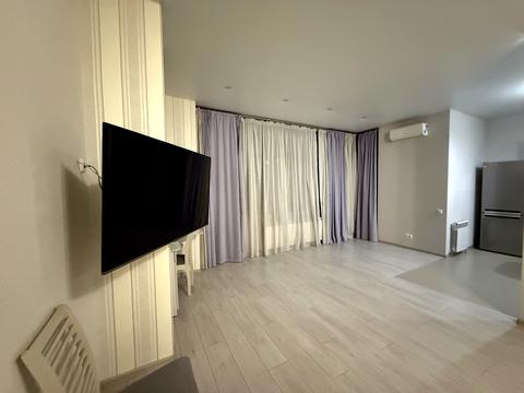 квартира за адресою Дарницький бульв., 8-Б