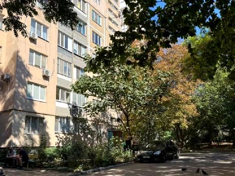 квартира за адресою Жоліо Кюрі вул., 62