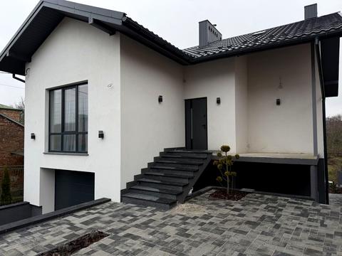 будинок за адресою с. Малехів, Шевченка