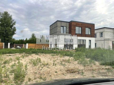 дом по адресу Колгоспна вул.