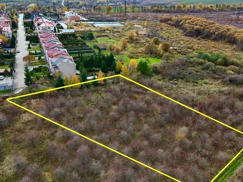 ділянка за адресою 