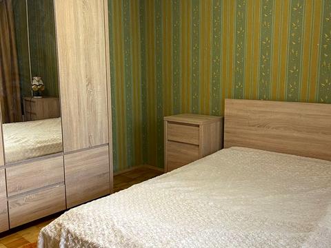 квартира за адресою Феофіла Яновського вул., 1-А