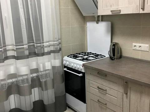 квартира за адресою Романа Шухевича просп. (Генерала Ватутіна), 30-А