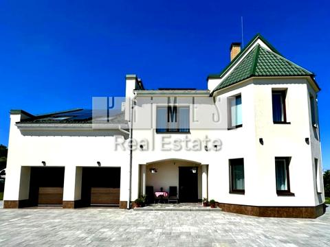 будинок за адресою Богдана Хмельницького вул.