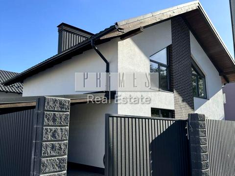 будинок за адресою Героїв Небесної Сотні вул.