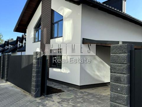 будинок за адресою Героїв Небесної Сотні вул.