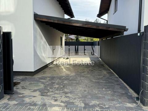 будинок за адресою Героїв Небесної Сотні вул.