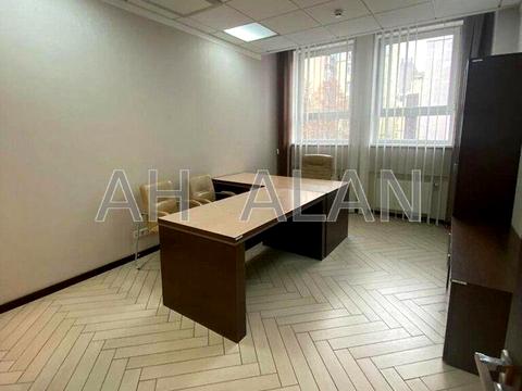 комерційна за адресою Шота Руставелі вул., 44