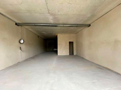 комерційна за адресою Львівська вул., 92б