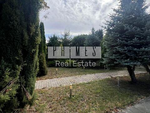 дом по адресу Лугова вул.