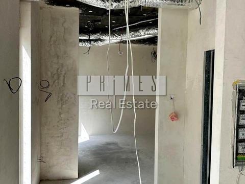 комерційна за адресою Салютна вул., 2б