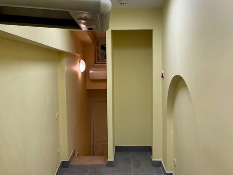 комерційна за адресою Преображенська вул., 23