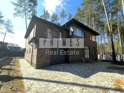 будинок за адресою Анни Ярославни вул.