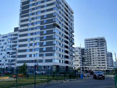 квартира за адресою Героїв Харкова просп. (Московський), 162