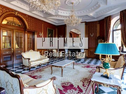 будинок за адресою смт. Козин, Олександрівська вул.