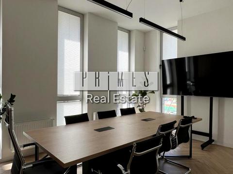 комерційна за адресою Київ, Антоновича вул. (Горького), 44