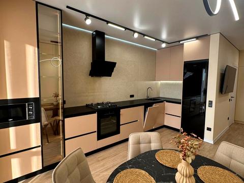 квартира за адресою Петра Маланюка вул., (Будинок 5)