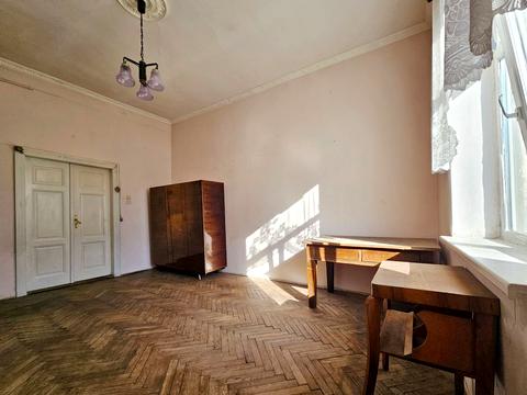 квартира за адресою Пантелеймона Куліша вул., 1