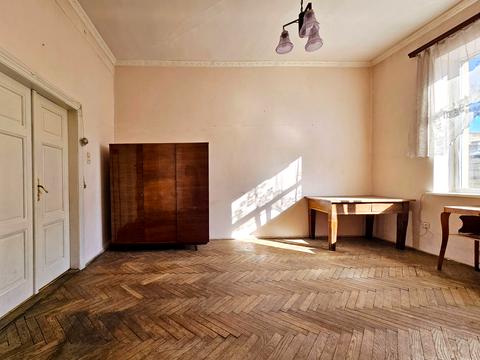 квартира за адресою Пантелеймона Куліша вул., 1