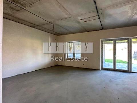 будинок за адресою Івана Світличного вул. (Петровського)