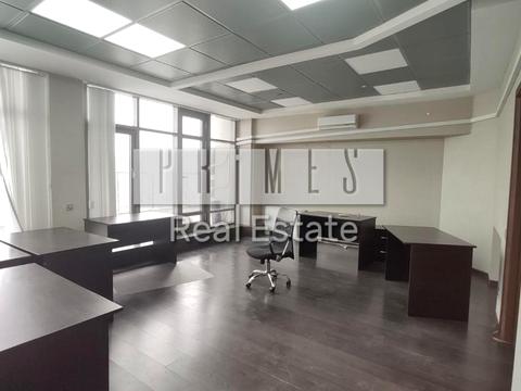 комерційна за адресою Велика Васильківська вул. (Червоноармійська), 66