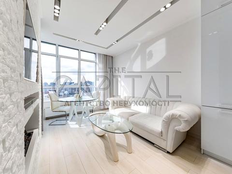 квартира за адресою Джона Маккейна вул. (Івана Кудрі), 7