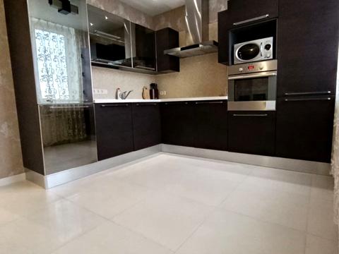 квартира за адресою Бориса Гмирі вул., 2