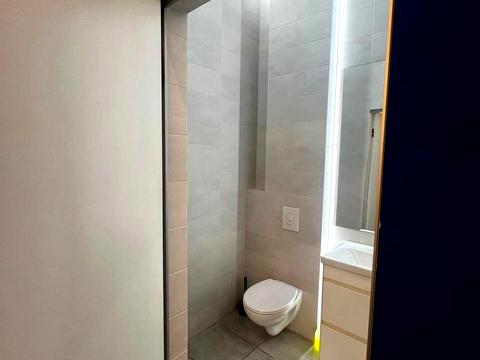 коммерческая по адресу Леся Курбаса просп., 2/13