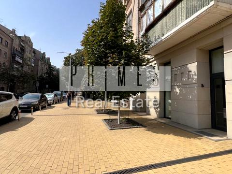 комерційна за адресою Андріївська вул., 11