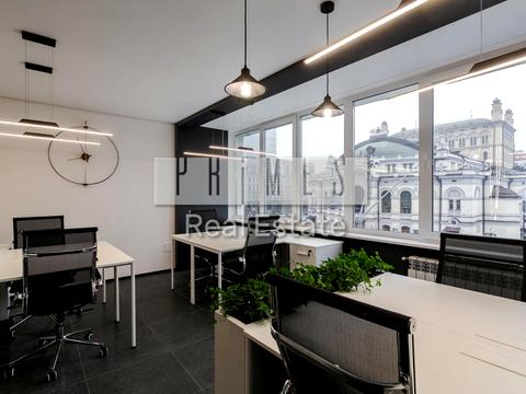 комерційна за адресою Володимирська вул., 51/53