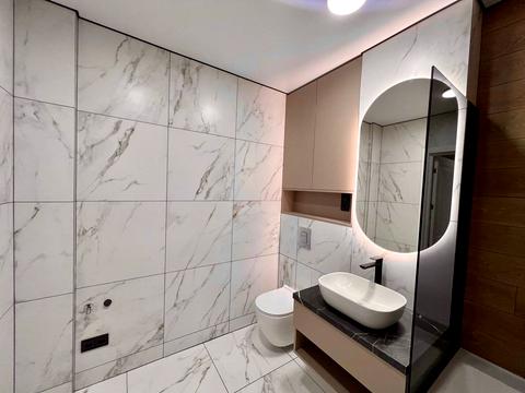 квартира за адресою Степана Бандери вул., 77-Б