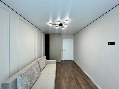 квартира за адресою Степана Бандери вул., 77-Б